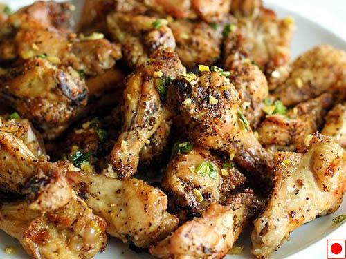 CHICKEN SALT AND PEPPER